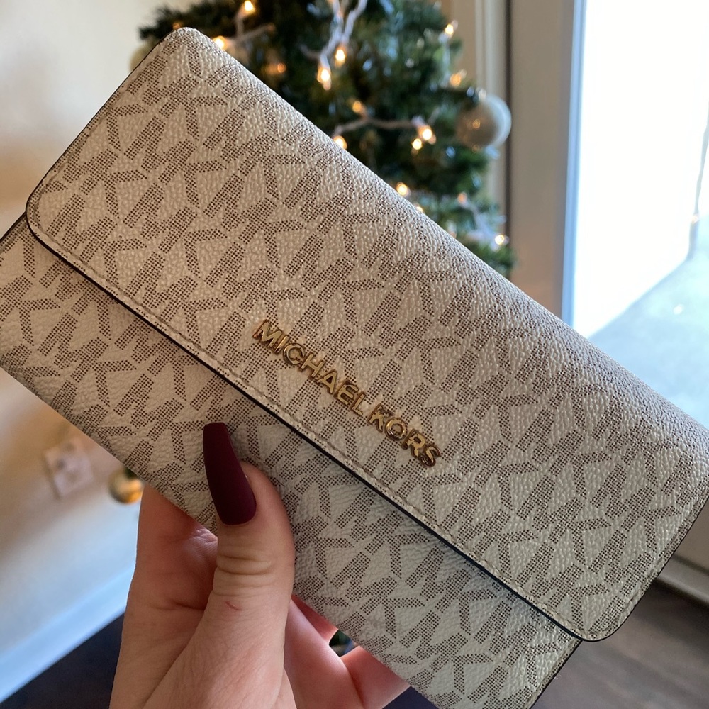 Michael Kors wallet